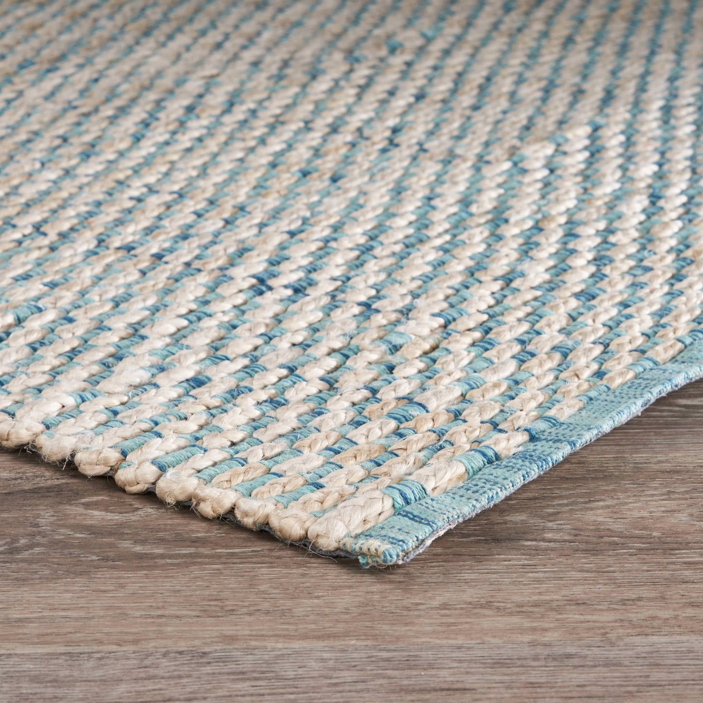 8 x 10 Blue & Beige Toned Rug