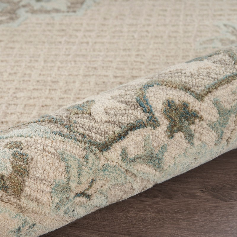 8 x 10 Ivory Wool Handmade Rug