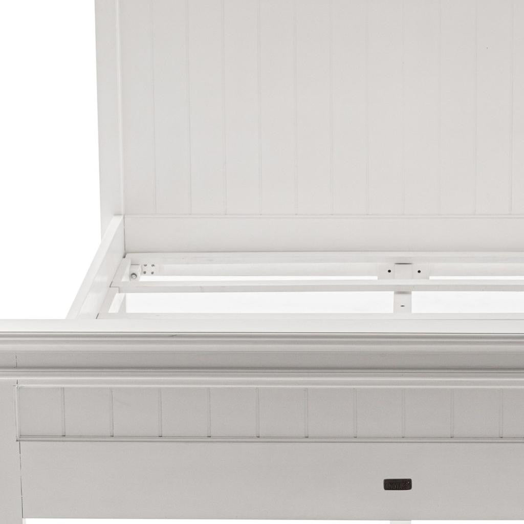 Classic White Panel Queen Size Bed