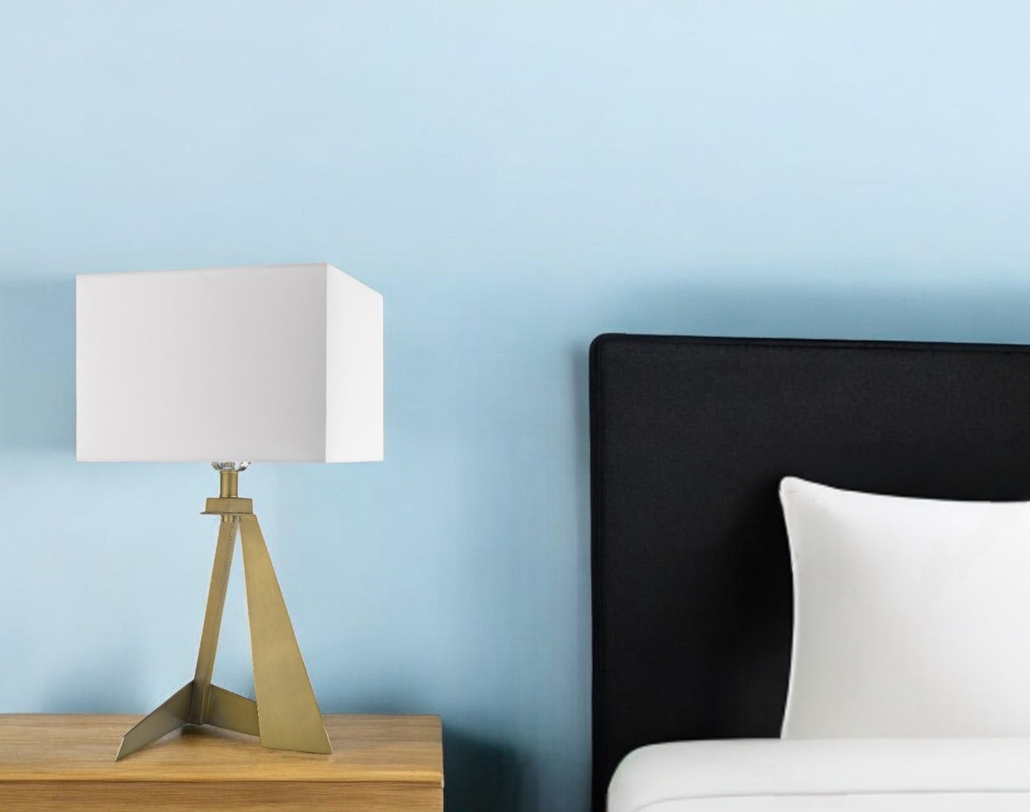 Brass Table Lamp w/ Shade