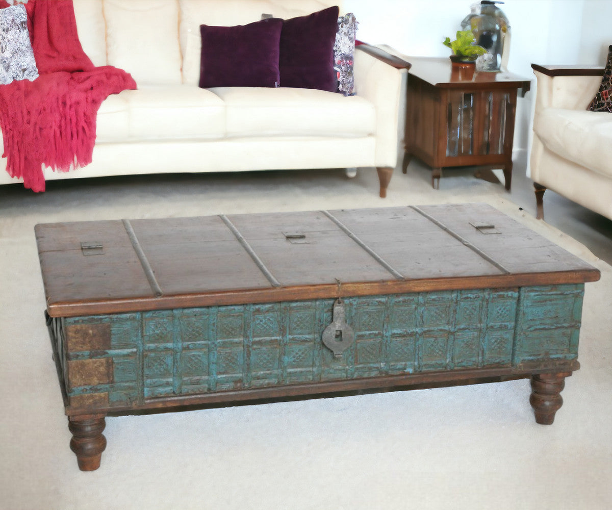 Traditional Storage Trunk Coffee Table