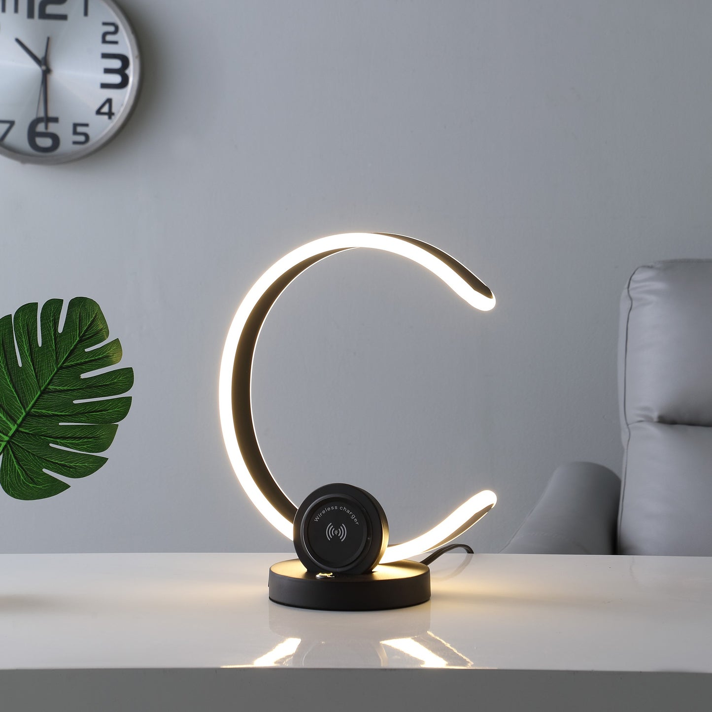 Black Contempo Shape w/ Desk or Table Lamp