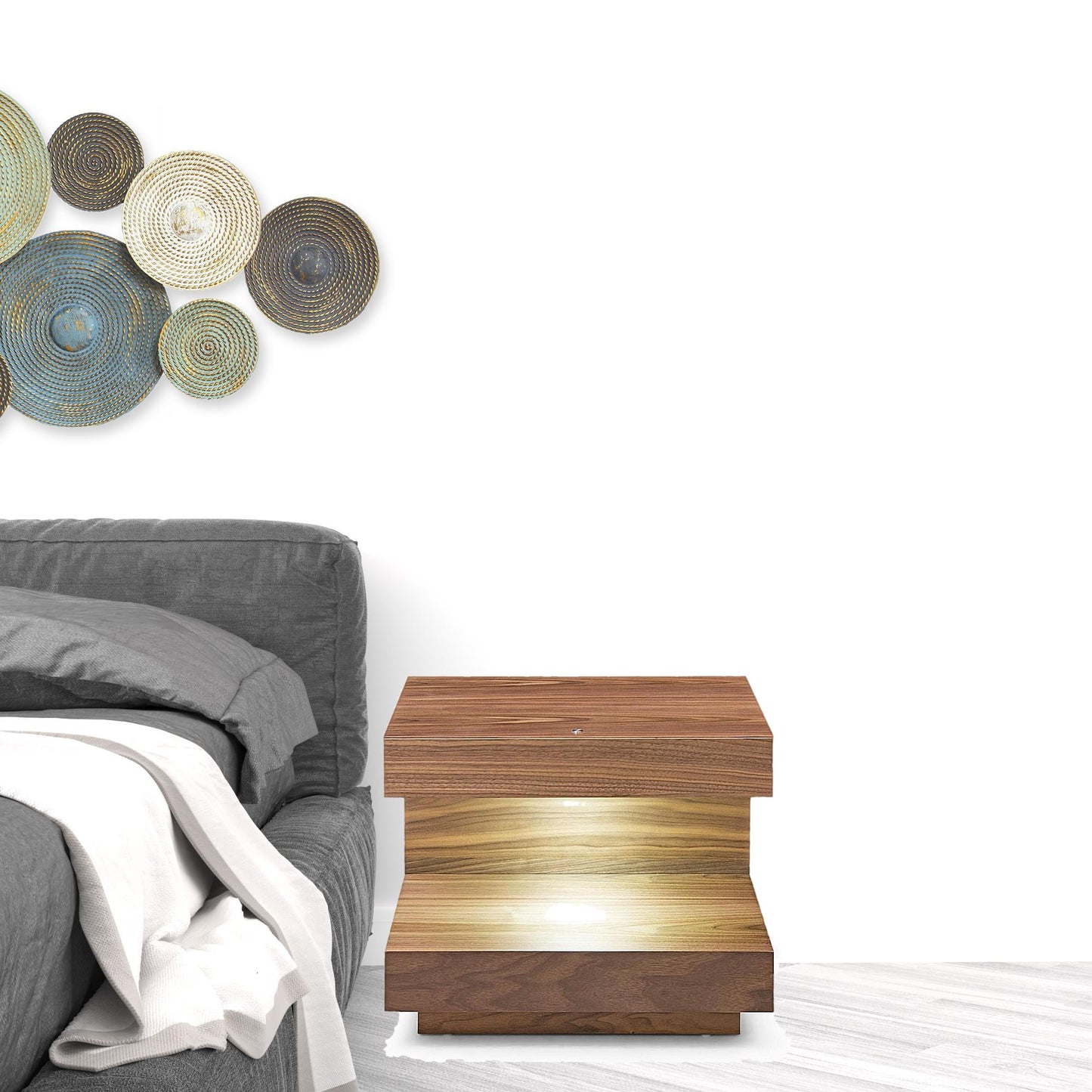 Cisi Walnut Nightstand