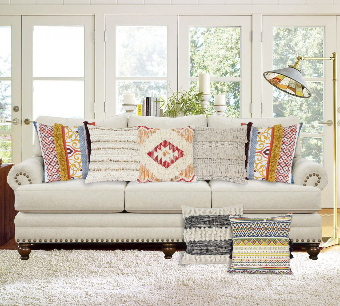Quatrefoil Cotton Pillow