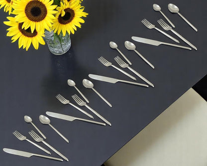 Glossy Silver Stainless Steel 20-Piece Hand Forged Flatware Set