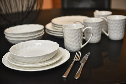 White Six Piece Round Pebbled Porcelain Set of 6 Dinner Plate Set