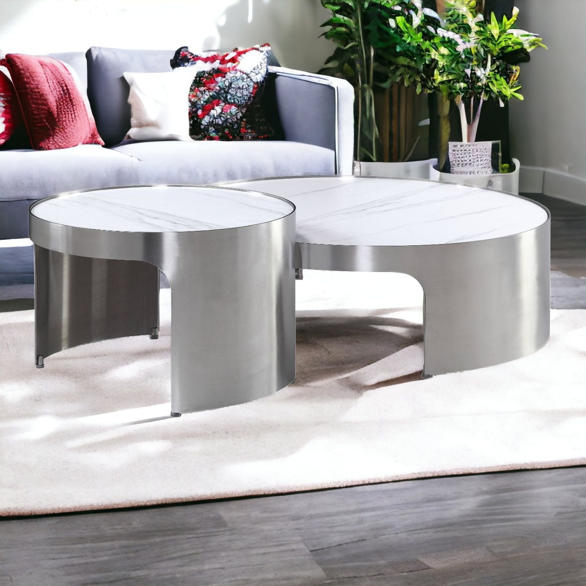White & Silver Faux Marble Round Nesting Tables