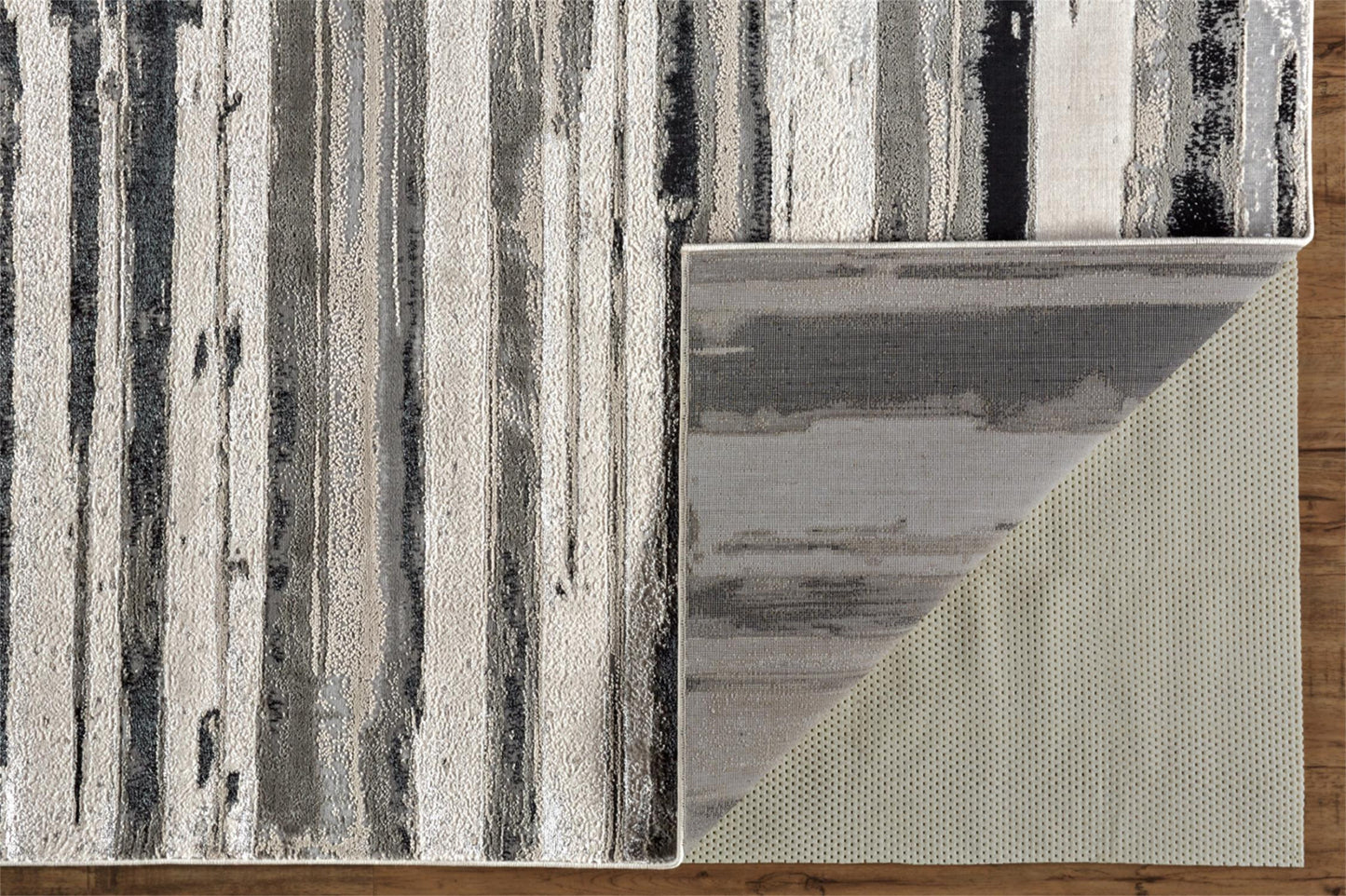 8 x 10 Silver Gray & Black Rug