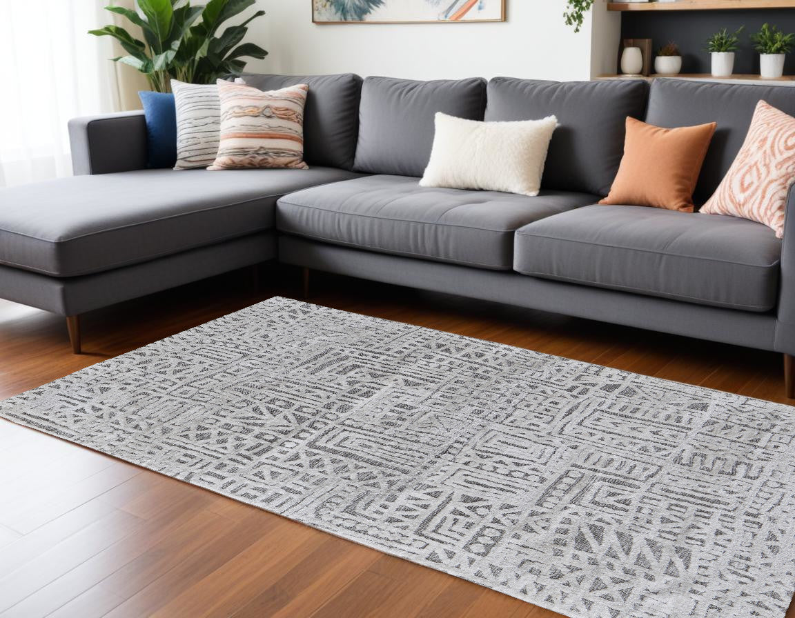 10 x 13 Gray & Silver Geometric Stain Resistant Rug