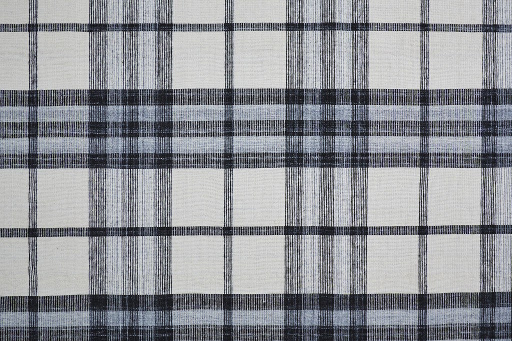 8 x 10 Ivory Blue & Black Hand Woven Stain Resistant Rug