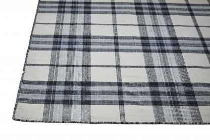 8 x 10 Ivory Blue & Black Hand Woven Stain Resistant Rug