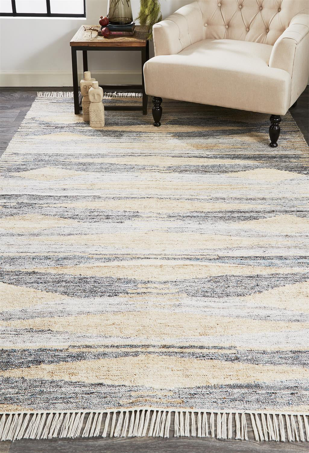10 x 13 Gray Black & Brown Hand Woven Rug With Fringe