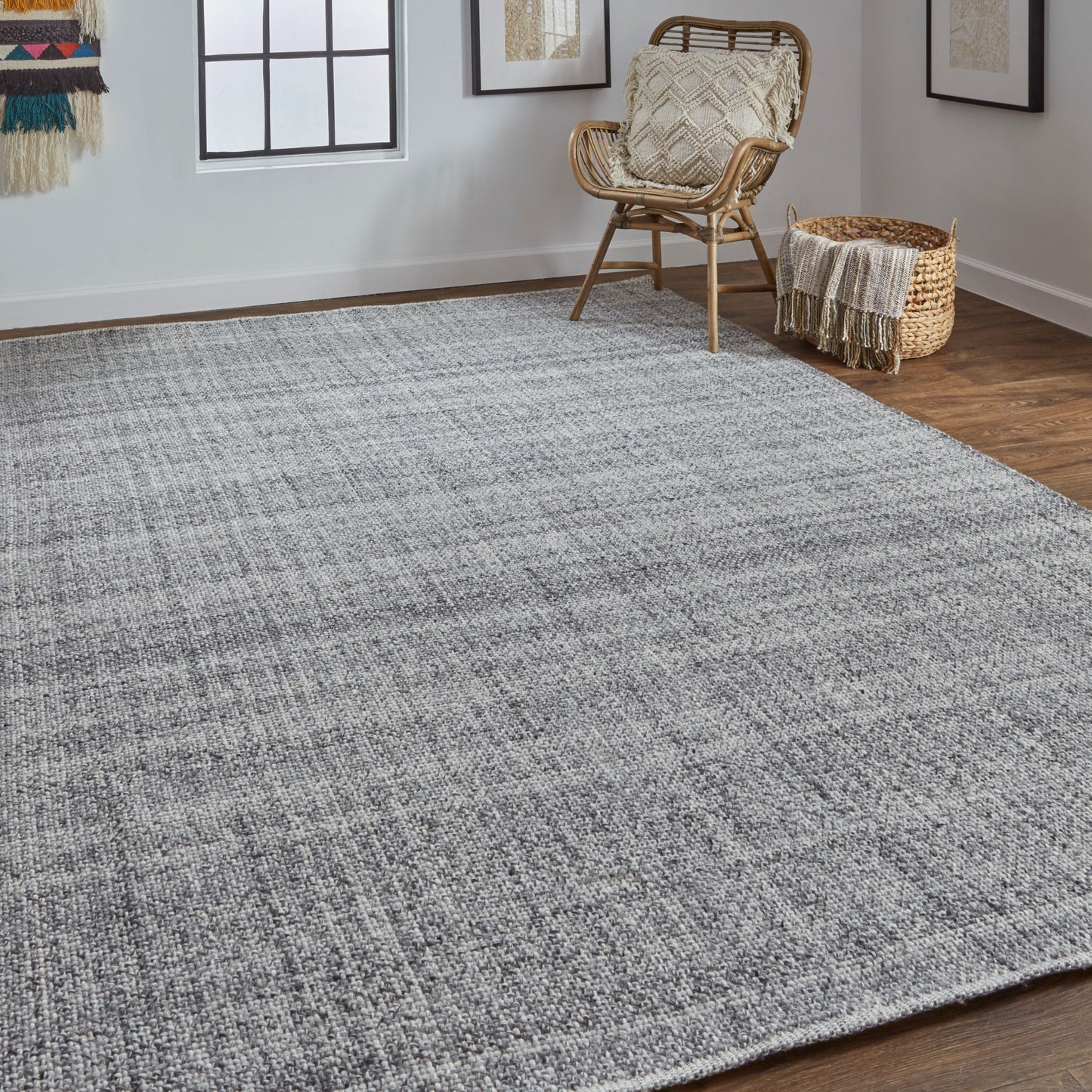 8 x 10 Gray & Ivory Hand Woven Rug