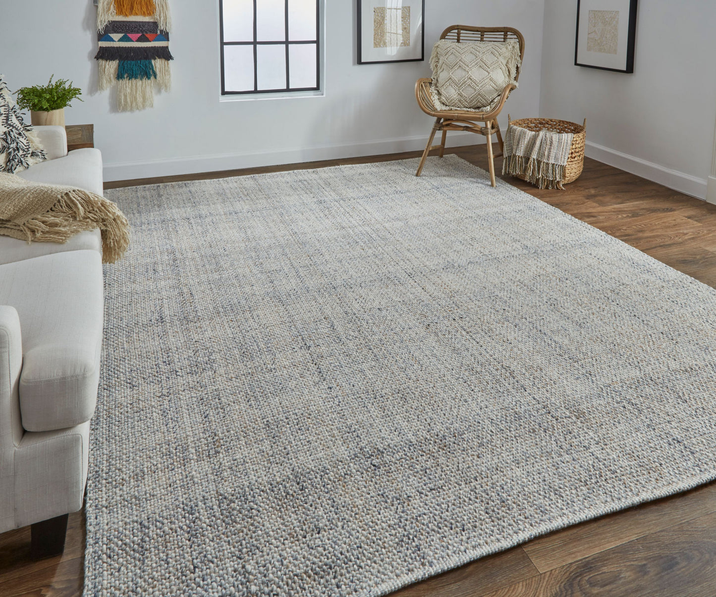 8 x 10 Ivory Tan & Gray Hand Woven Rug