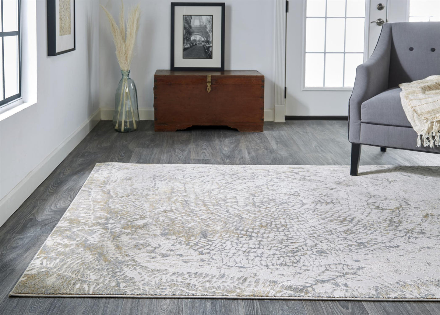 9 x 12 Ivory Tan & Gray Rug