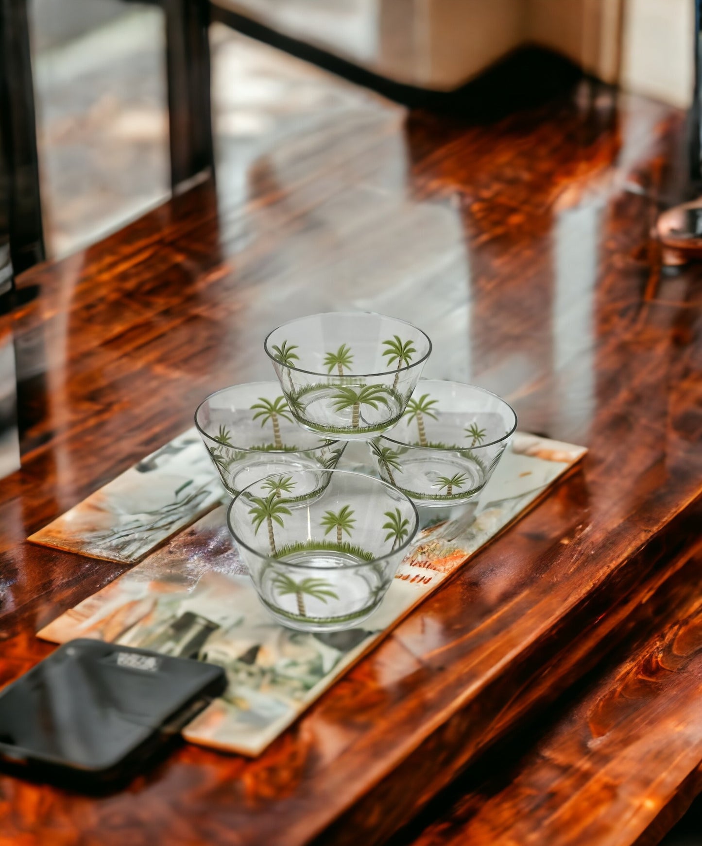 Clear and Green 4-Piece Palm Tree Acrylic Set of 4 Bowl Set