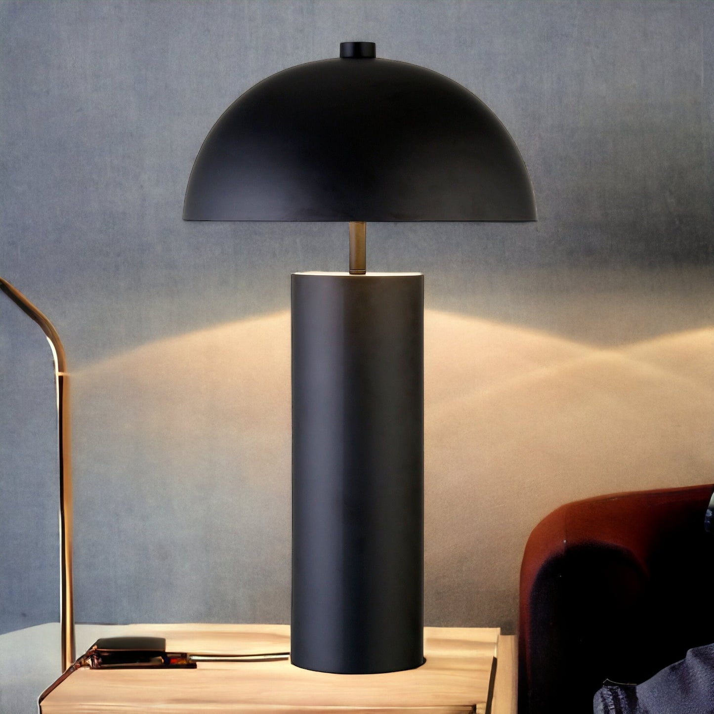 Black Table Lamp w/ Shade