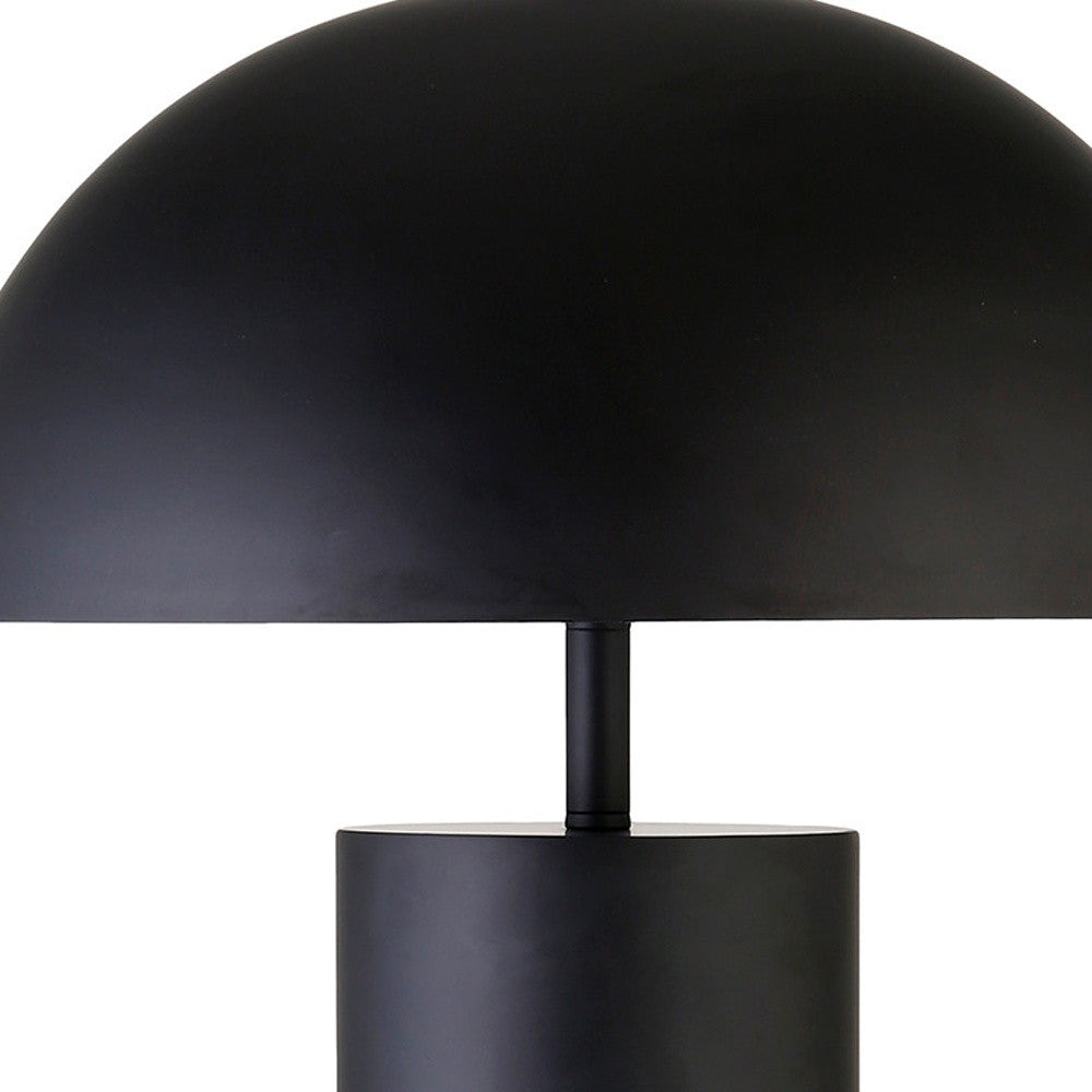 Black Table Lamp w/ Shade