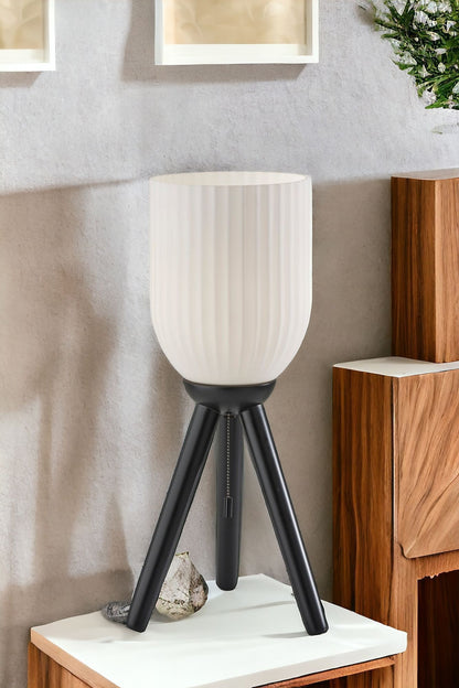 Black Solid Wood Tripod Table Lamp w/ Shade