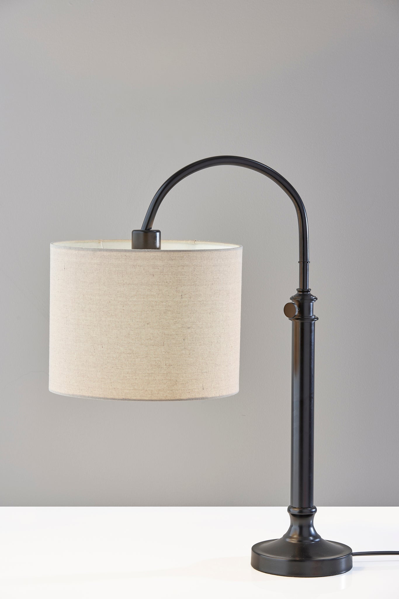 Black Adjustable Lamp w/ Shade