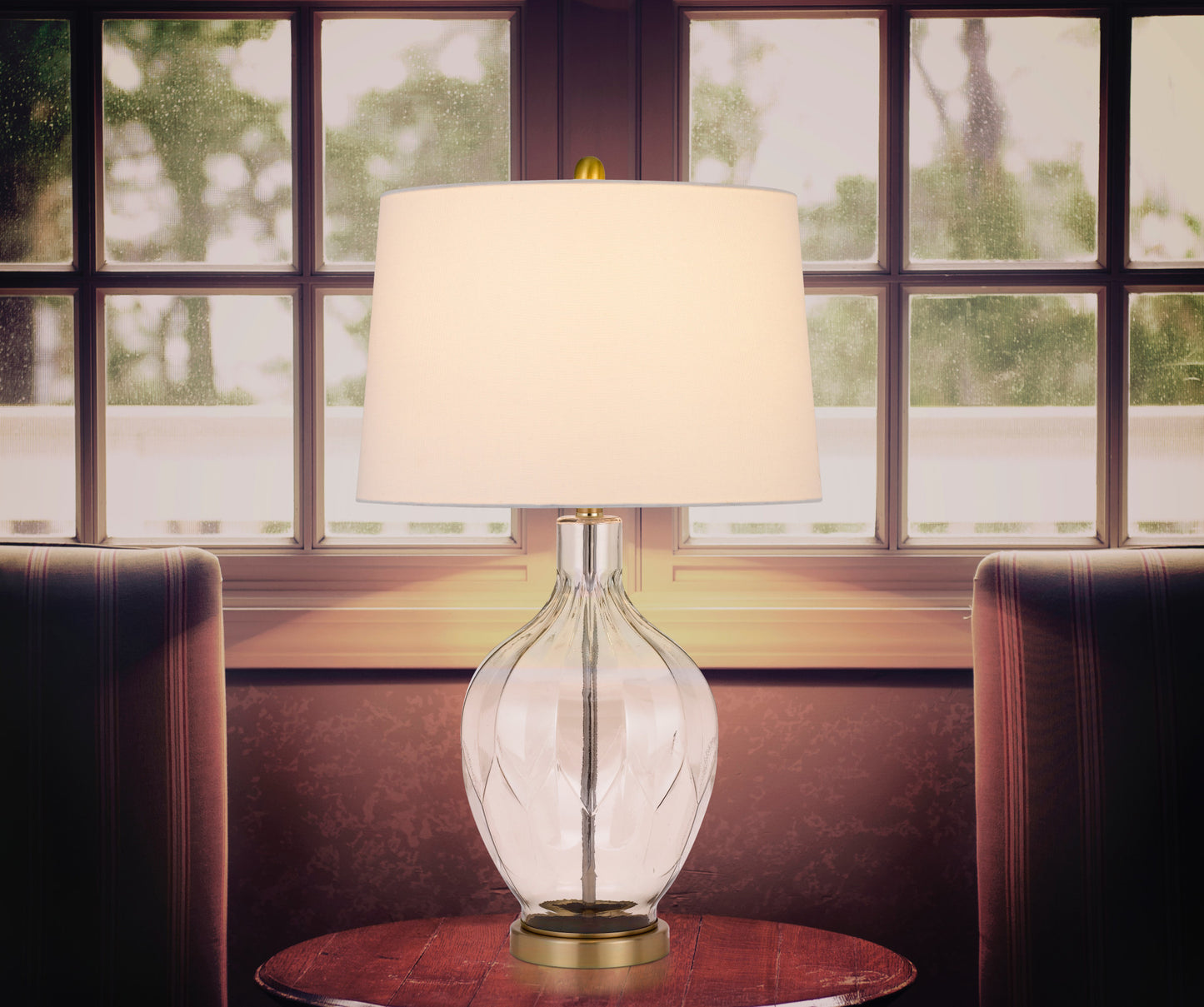 Clear Table Lamp w/ Off Shade