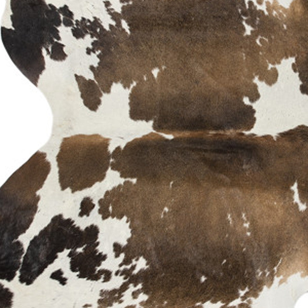 5 x 7 Light Brown & White Cowhide Hand Knotted Rug