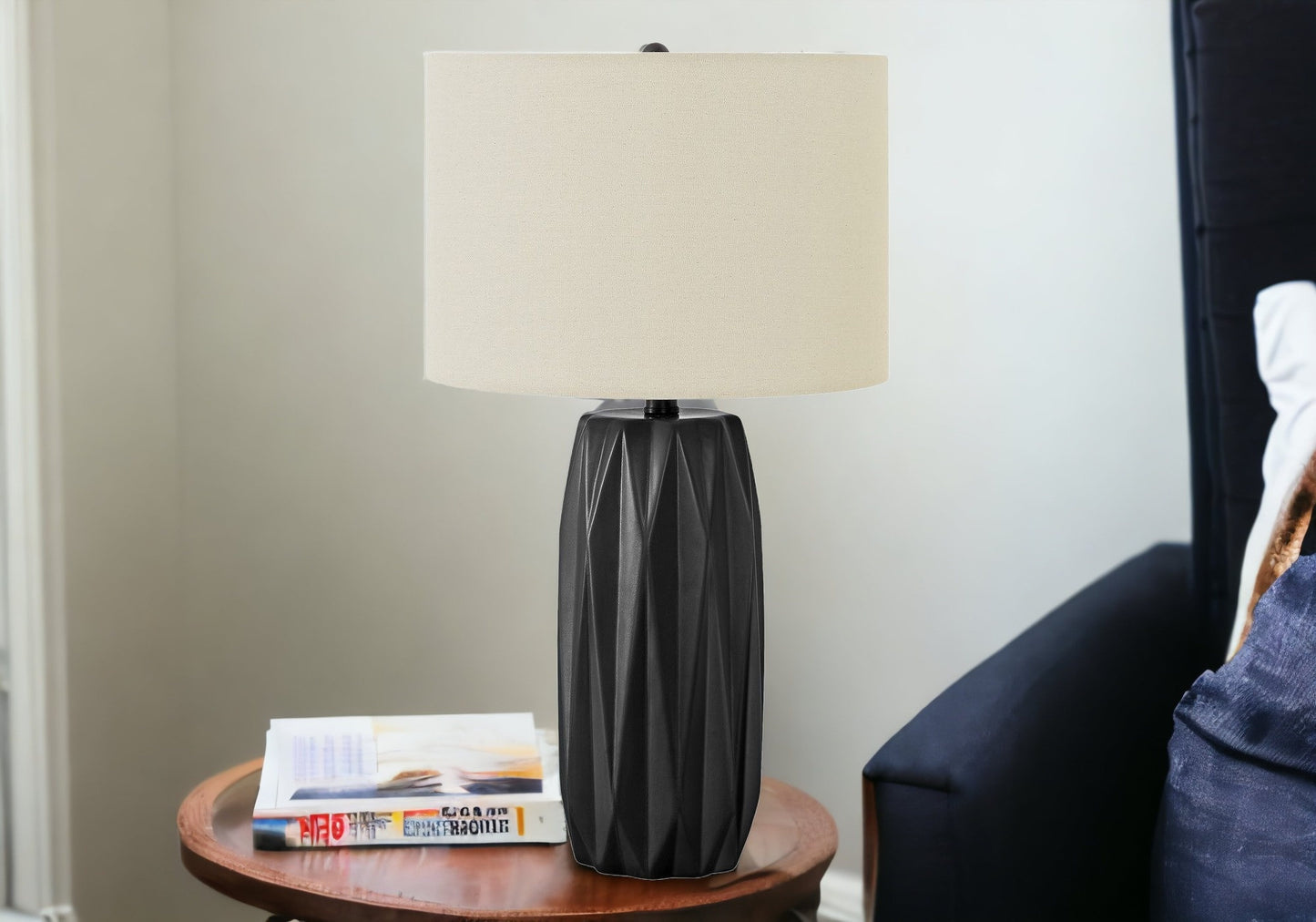 Black Geometric Table Lamp w/ Shade