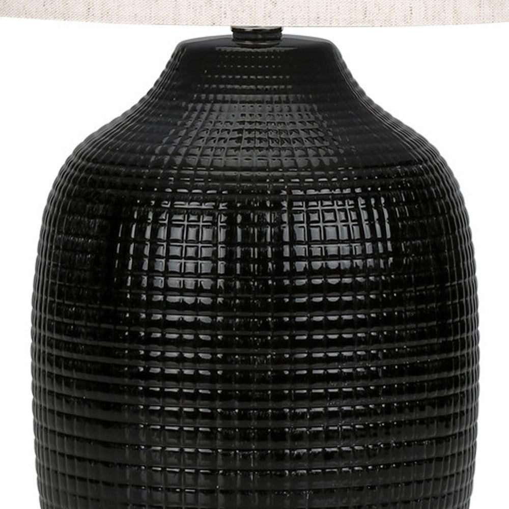 Black Urn Table Lamp w/ Shade