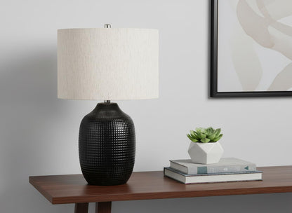 Black Urn Table Lamp w/ Shade