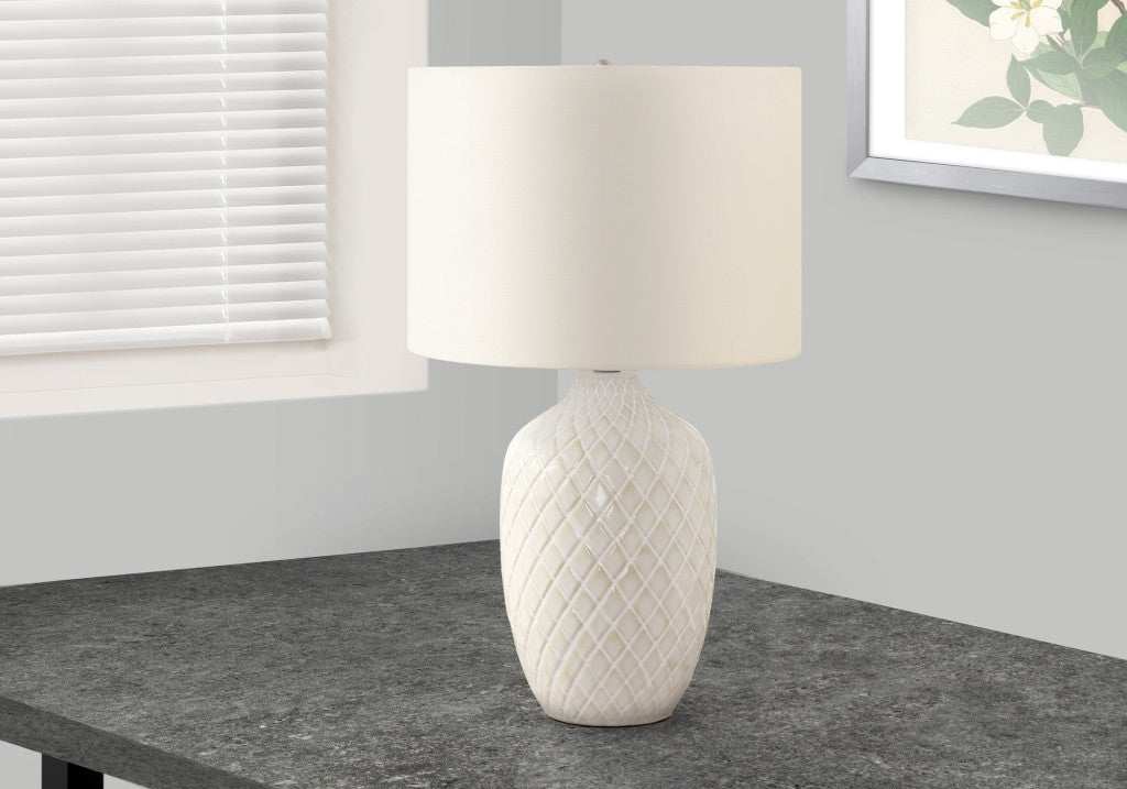 Cream Urn Table Lamp w/ Shade