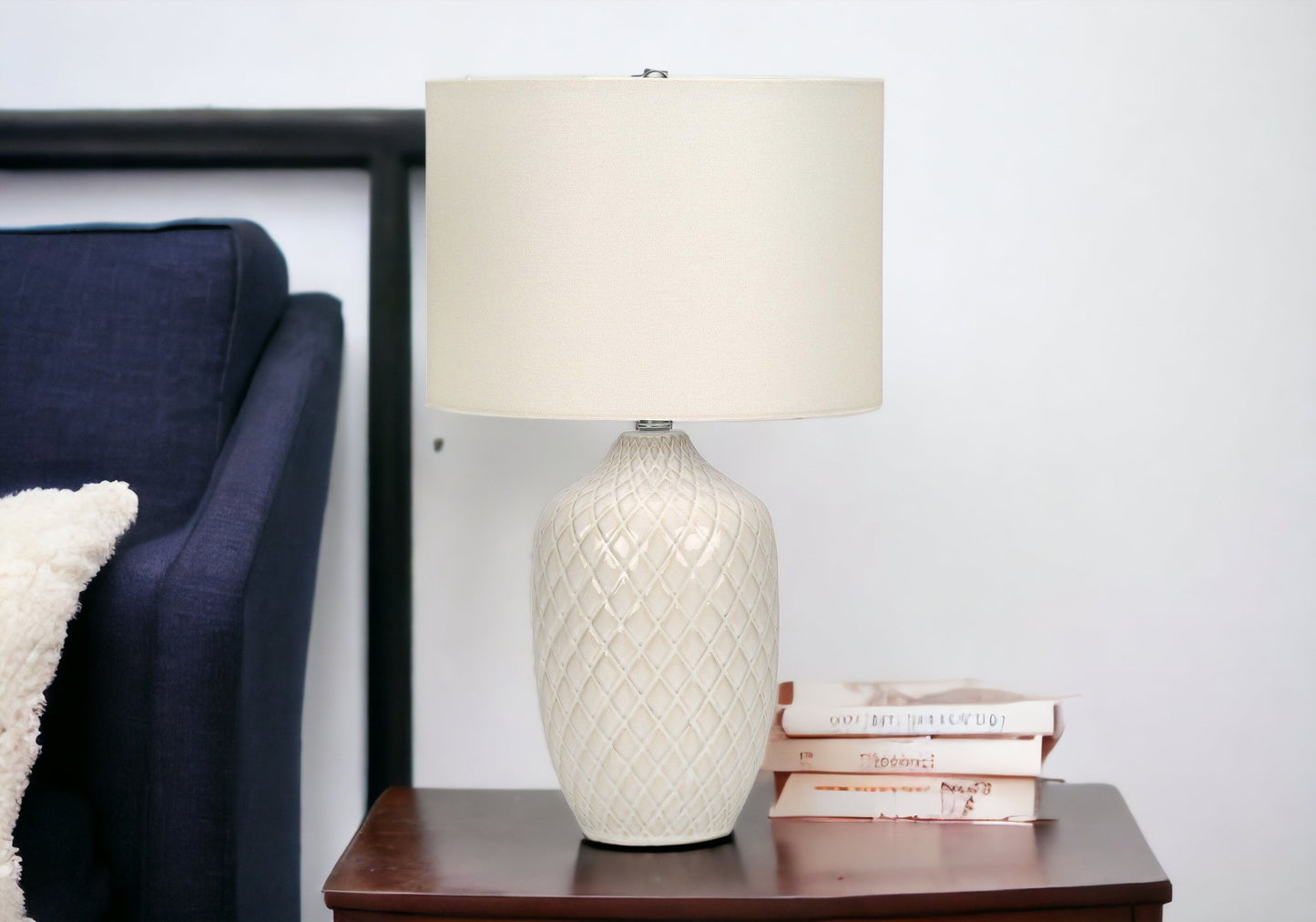 Cream Urn Table Lamp w/ Shade