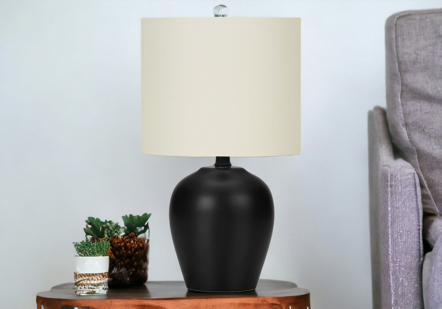 Black Table Lamp w/ Shade