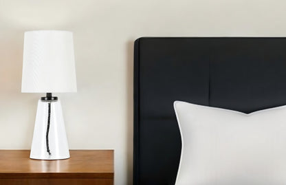 Clear Glass Geometric Table Lamp w/ Shade