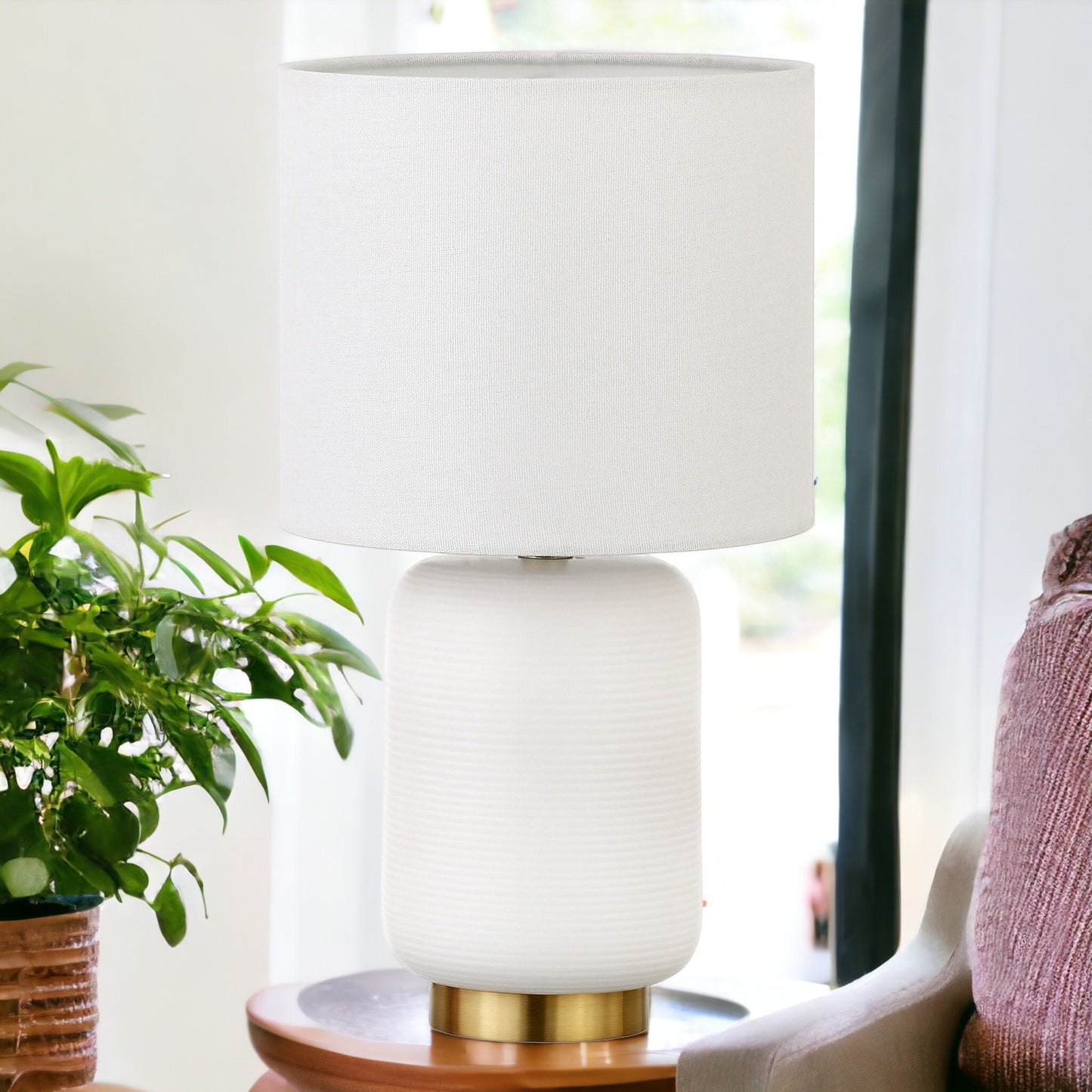 Gold & White Table Lamp w/ Shade