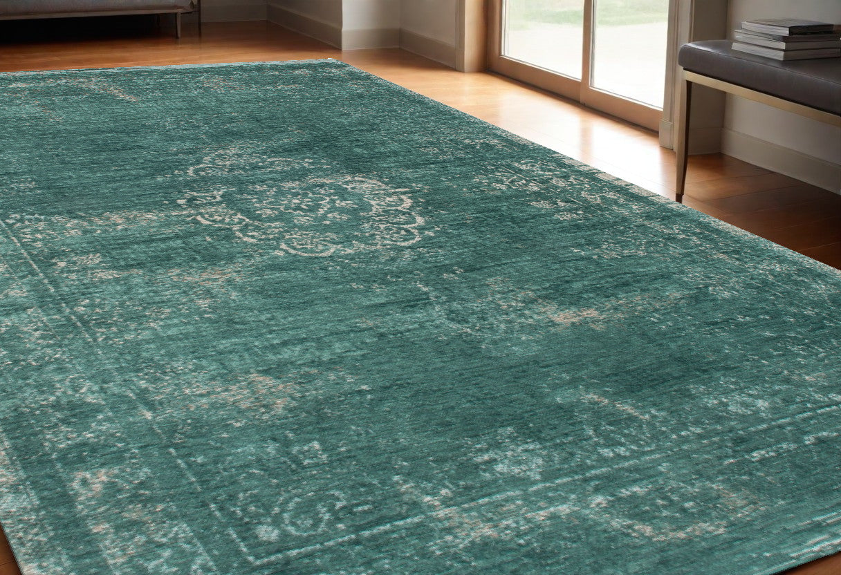 5 x 7 Gray & Green Medallion Non Skid Rug
