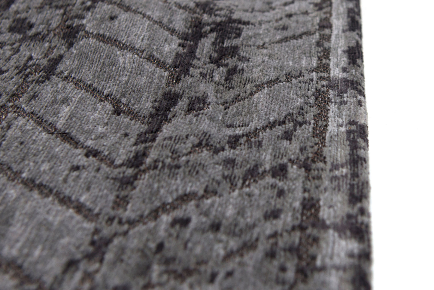 5 x 7 Black & Gray Chevron Non Skid Rug