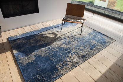 6 x 8 Blue & Gray Non Skid Rug