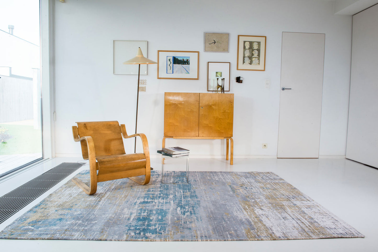 5 x 7 Blue & Yellow Non Skid Rug