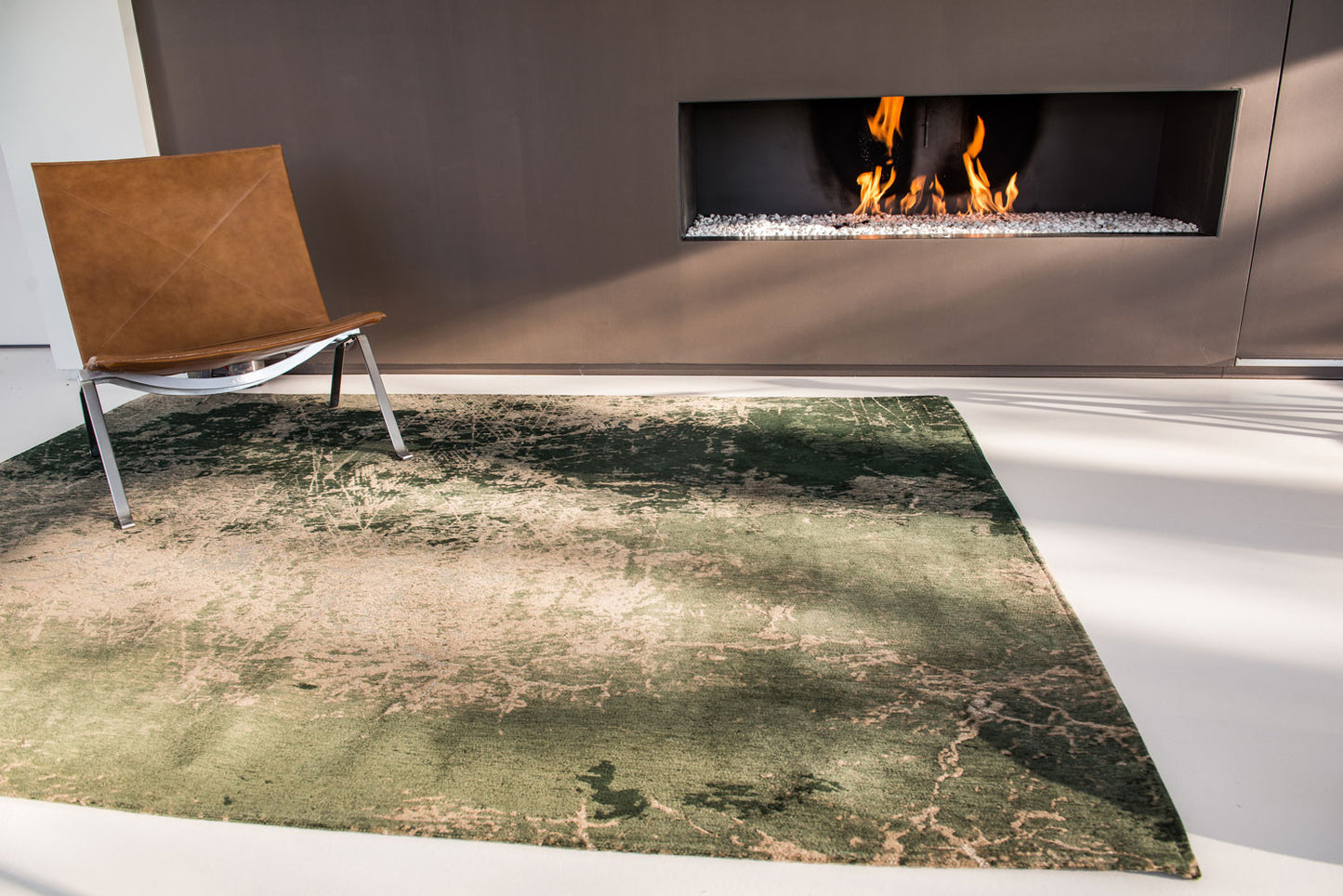 6 x 8 Beige & Green Non Skid Rug