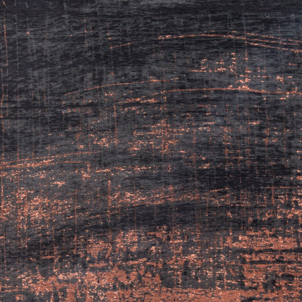 7 x 9 Black & Gold Non Skid Rug