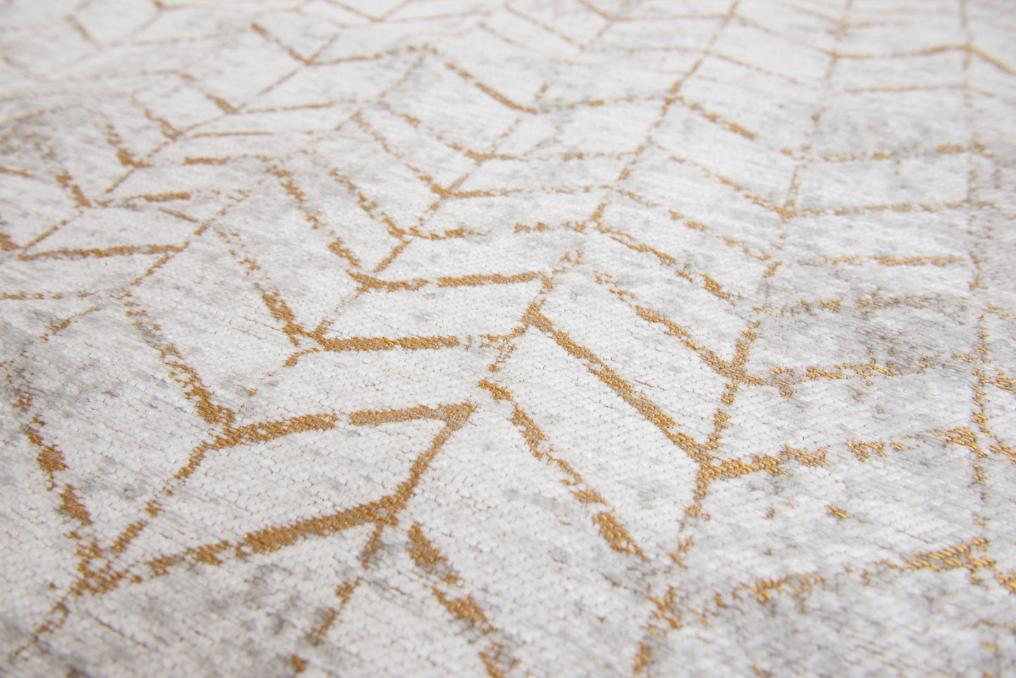 6 x 8 Gray & Yellow Chevron Non Skid Rug