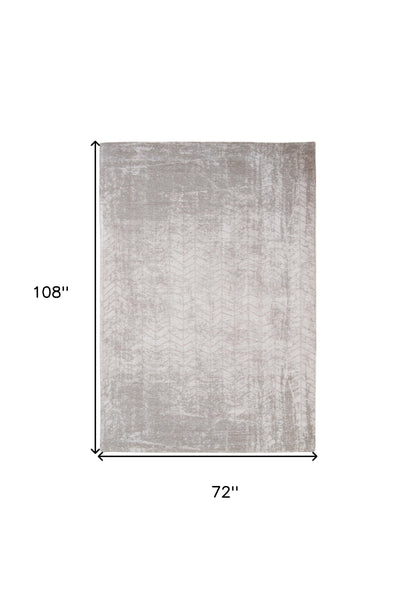 7 x 9 Gray & White Chevron Non Skid Rug