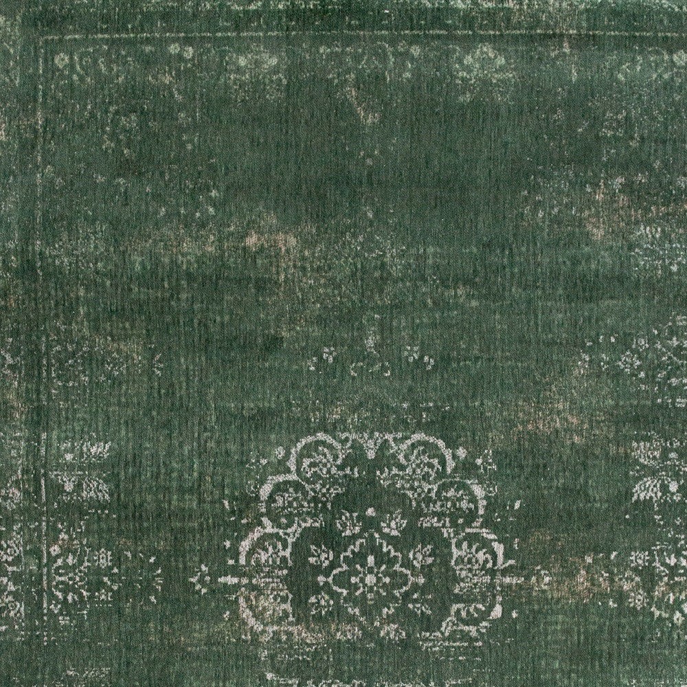 6 x 8 Gray & Green Medallion Non Skid Rug