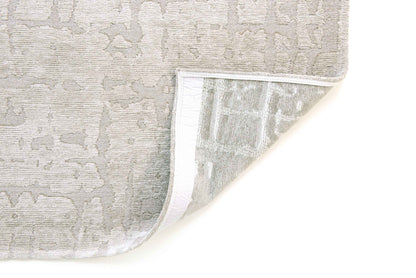 7 x 9 Gray & Beige Non Skid Rug