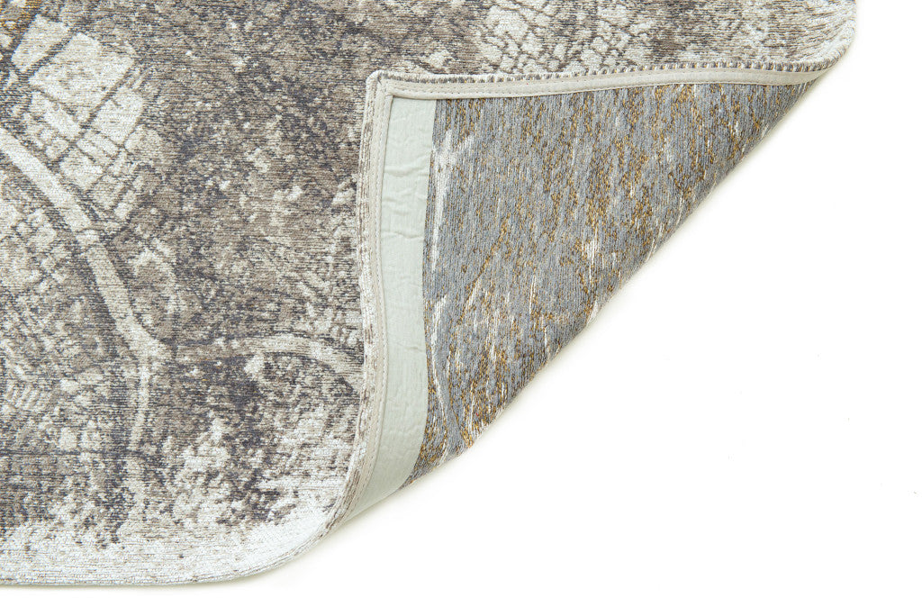 6 x 8 Gray & White Non Skid Rug