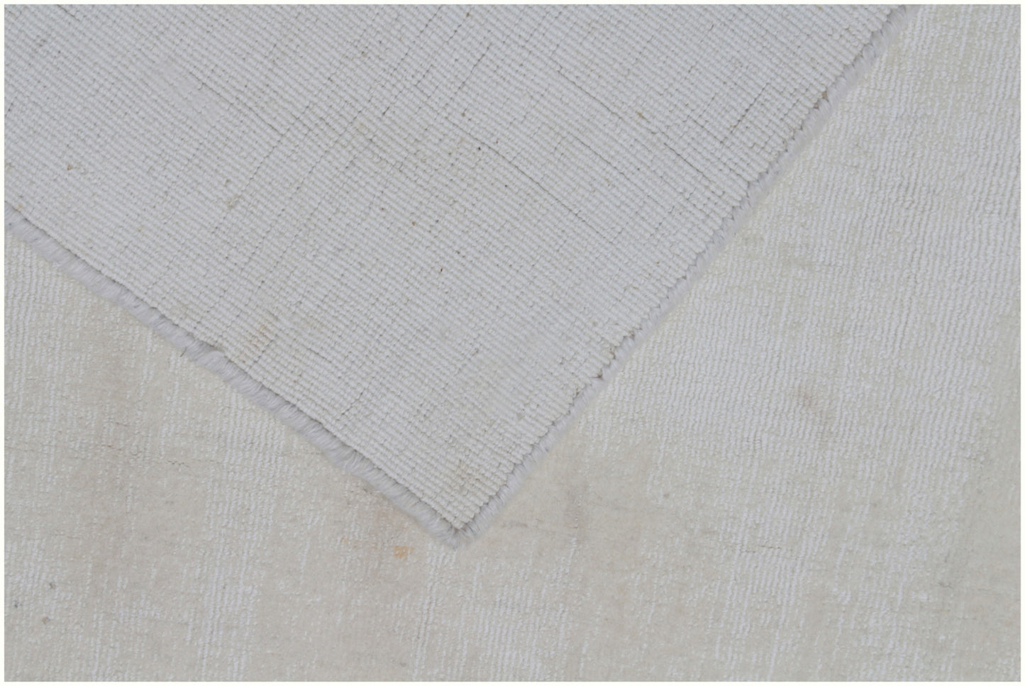 9 x 12 Ivory Hand Loomed Rug
