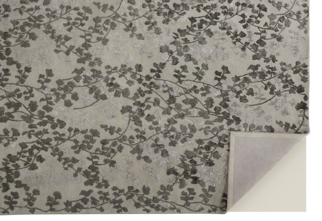 8 x 10 Gray & Silver Floral Hand Tufted Rug