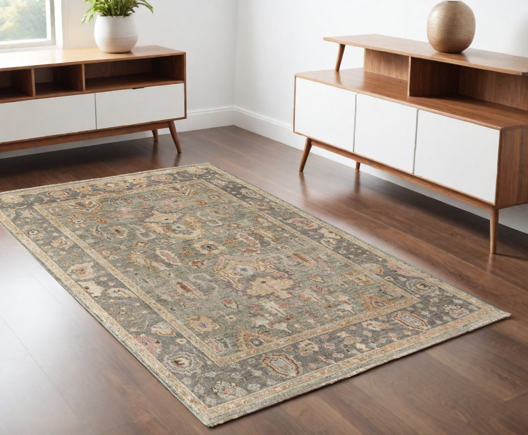 4 x 6 Gray & Gold Wool Oriental Hand Knotted Rug With Fringe