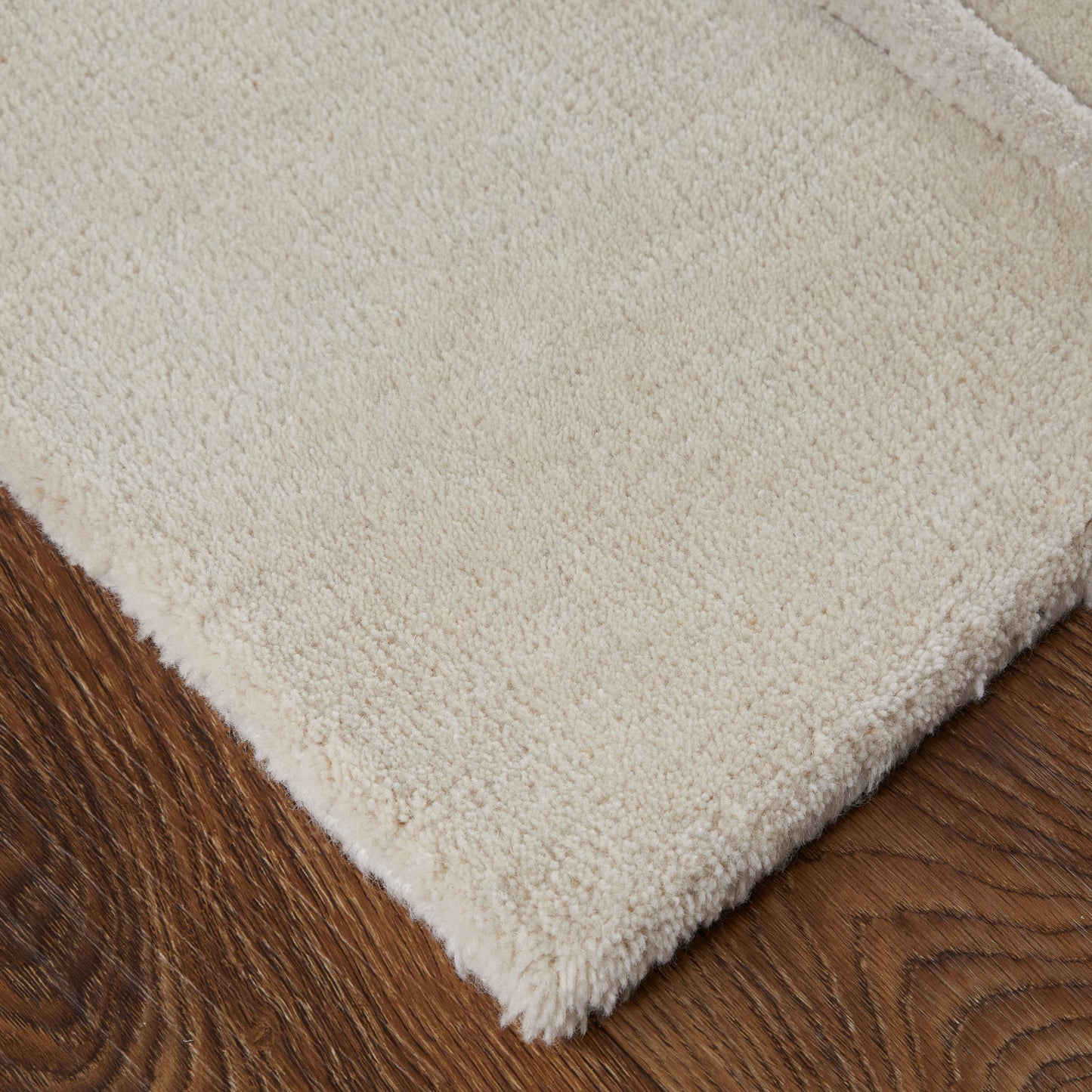 4 x 6 Ivory Taupe & Brown Hand Tufted Rug