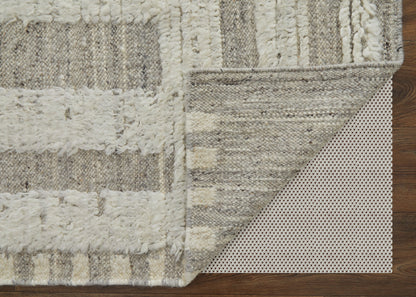 4 x 6 Gray & Ivory Wool Geometric Hand Woven Rug